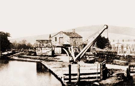 black wharf from Peak Forest Canal website